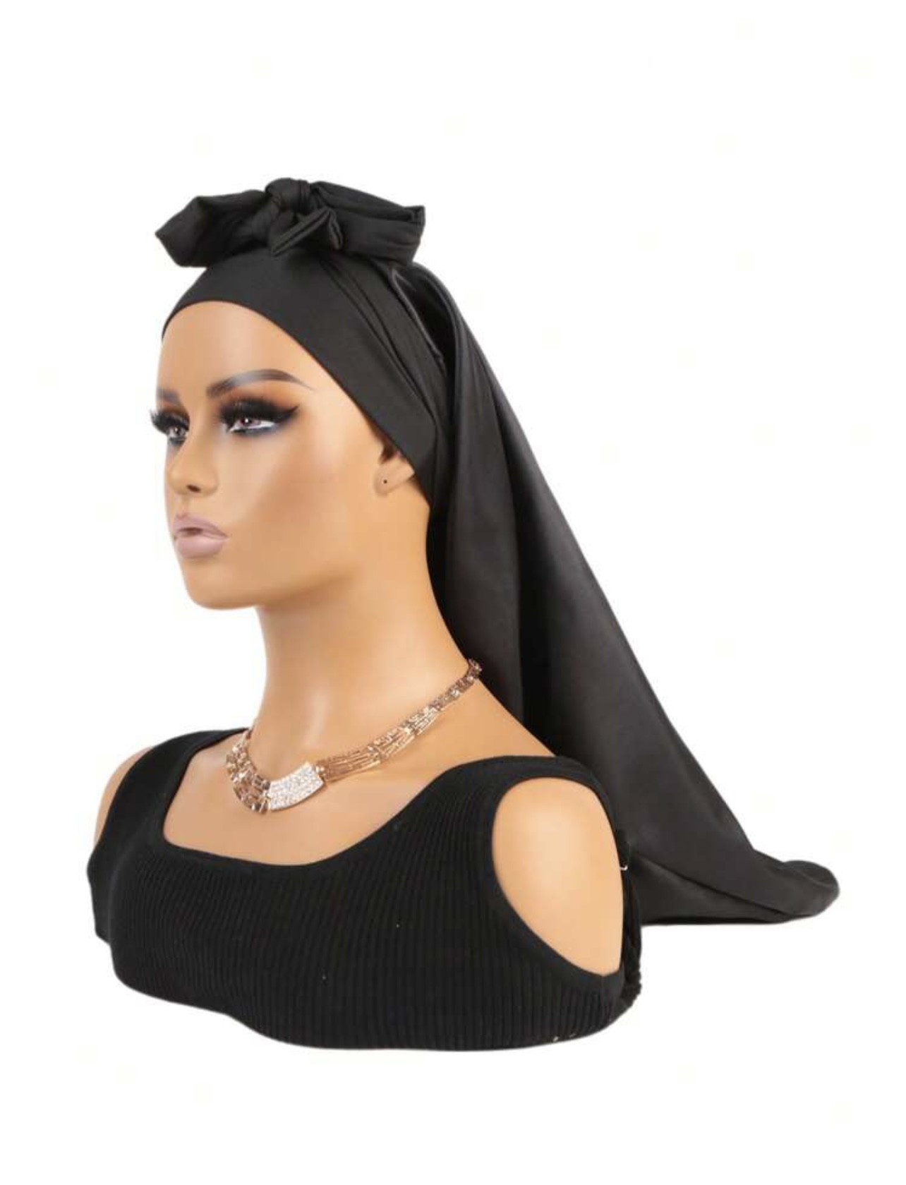 Black color longsize  satin cap